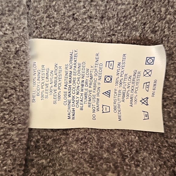 Lands' End Men's Classic Squall Winter Jacket - Picture 5 of 5